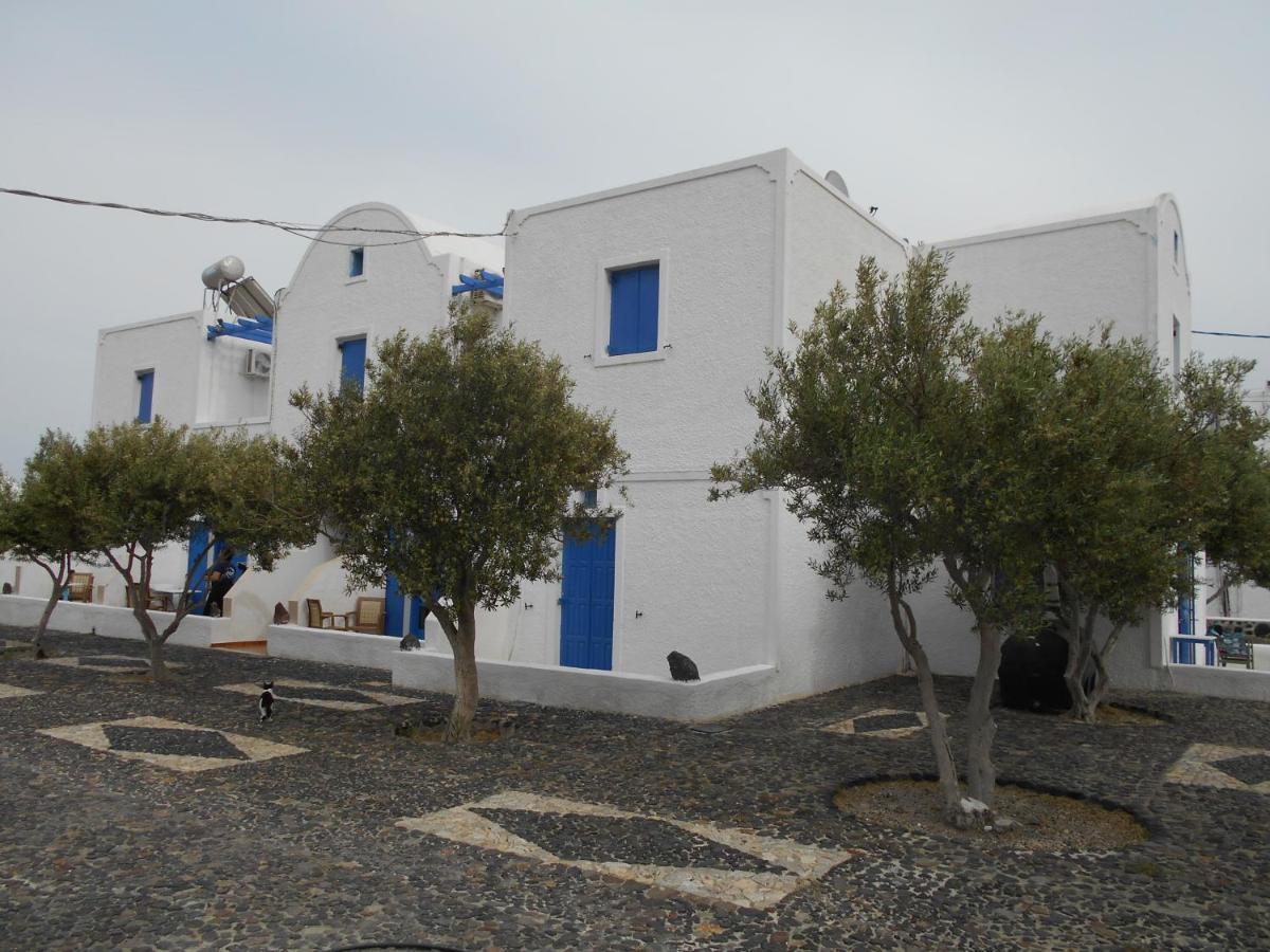The Three Anchors Rooms Emporio  Exterior photo