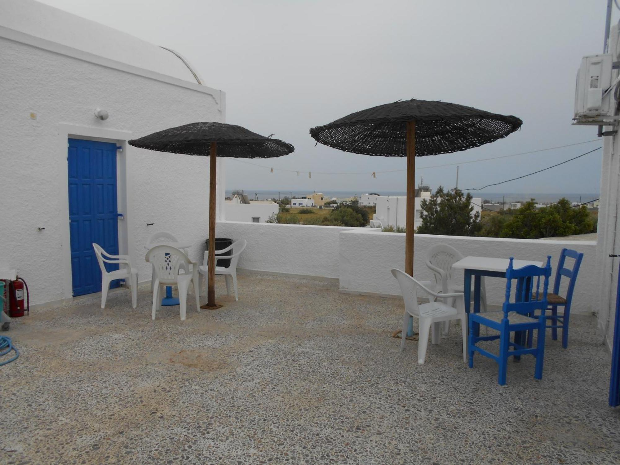 The Three Anchors Rooms Emporio  Exterior photo