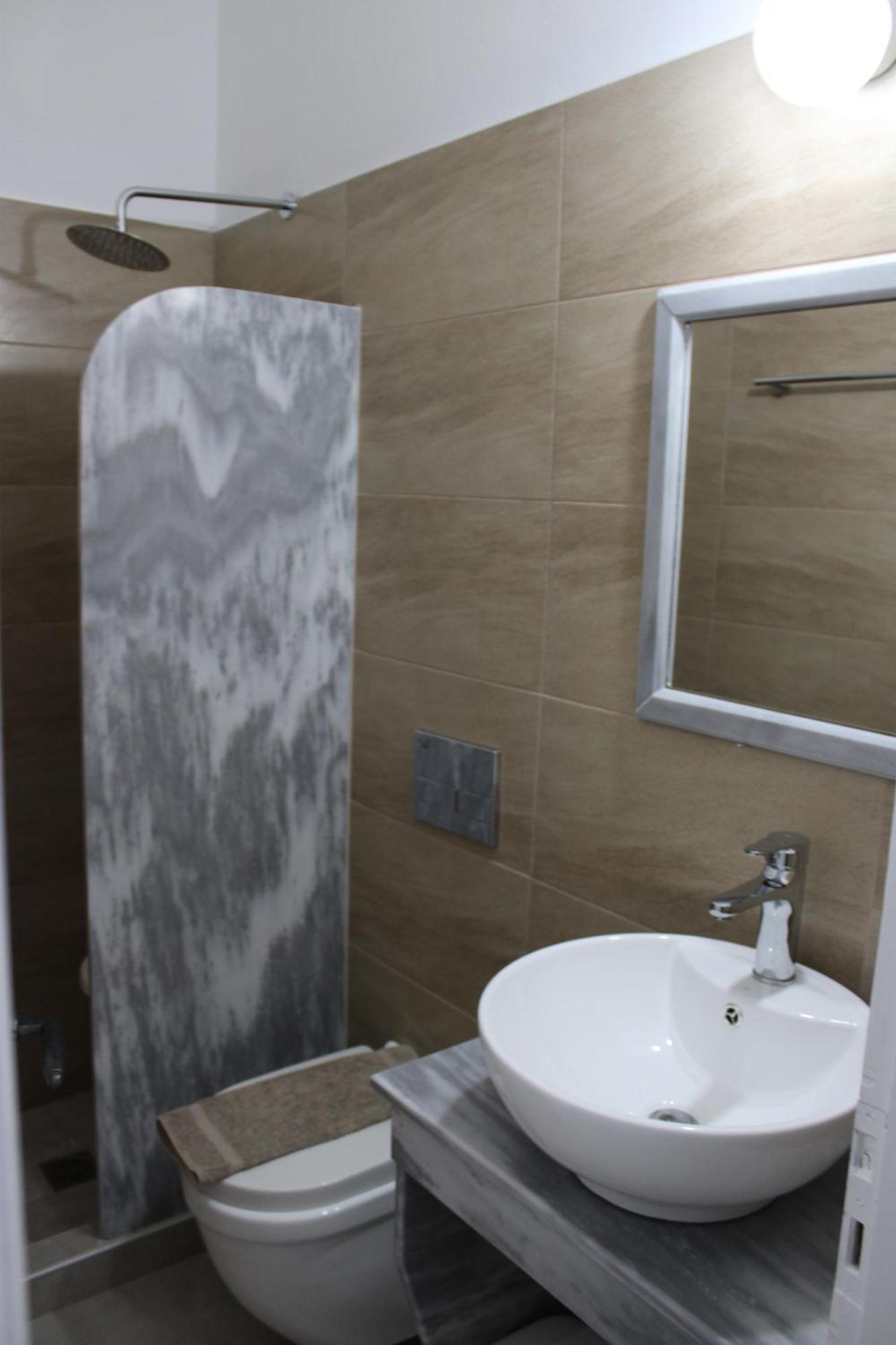 The Three Anchors Rooms Emporio  Exterior photo
